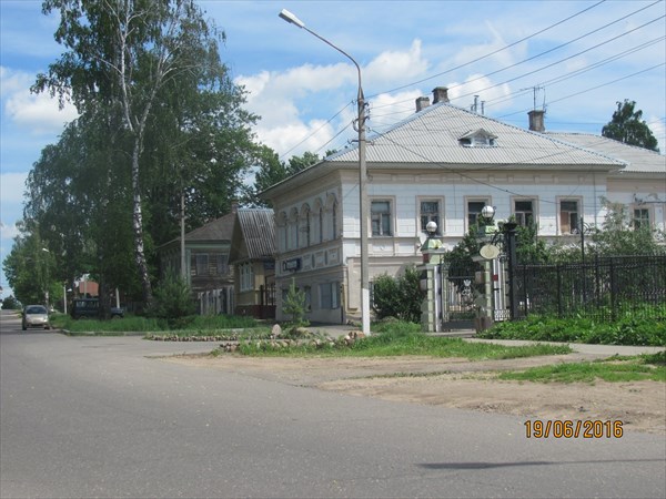 024-улица Островского